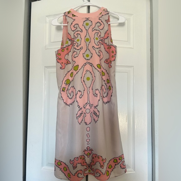 Atina Cristina NWT Pink and Beige Sleeveless Dress with Pattern - Picture 3 of 4